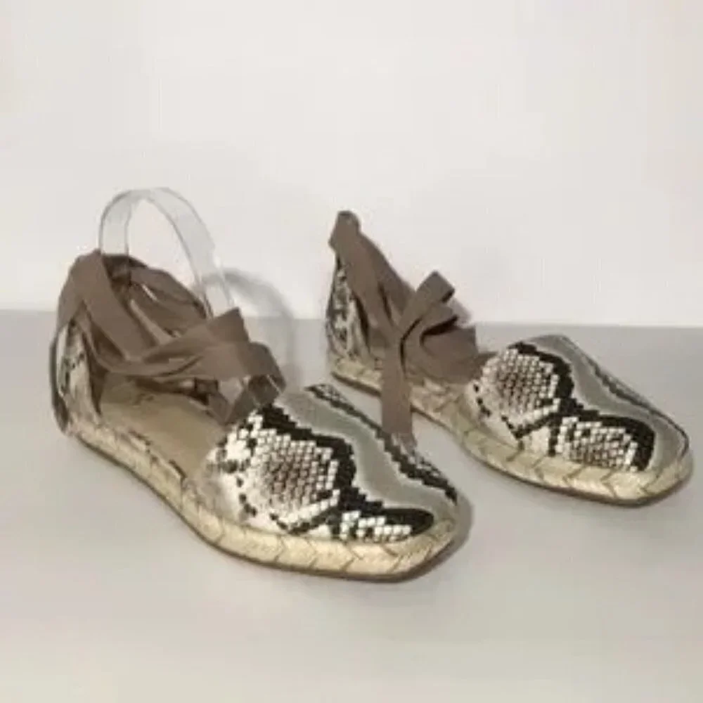 Vince Camuto Jeliany Leather Lace-Up Espadrilles